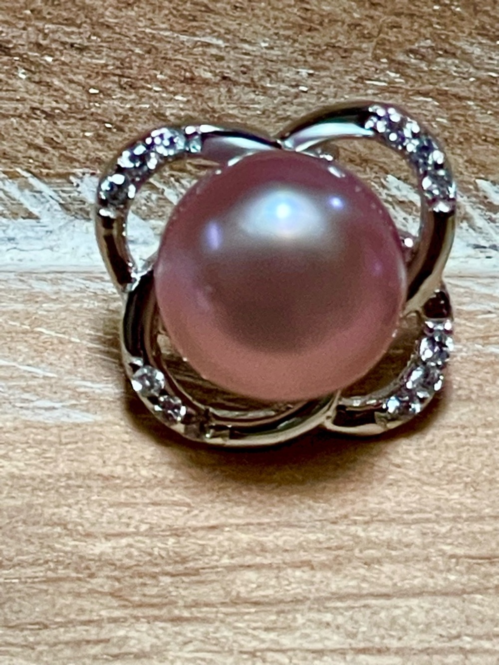 Elegant Purple Pearl & Silver Halo Stud Earrings in 925 Sterling Silver - Picture 3 of 6